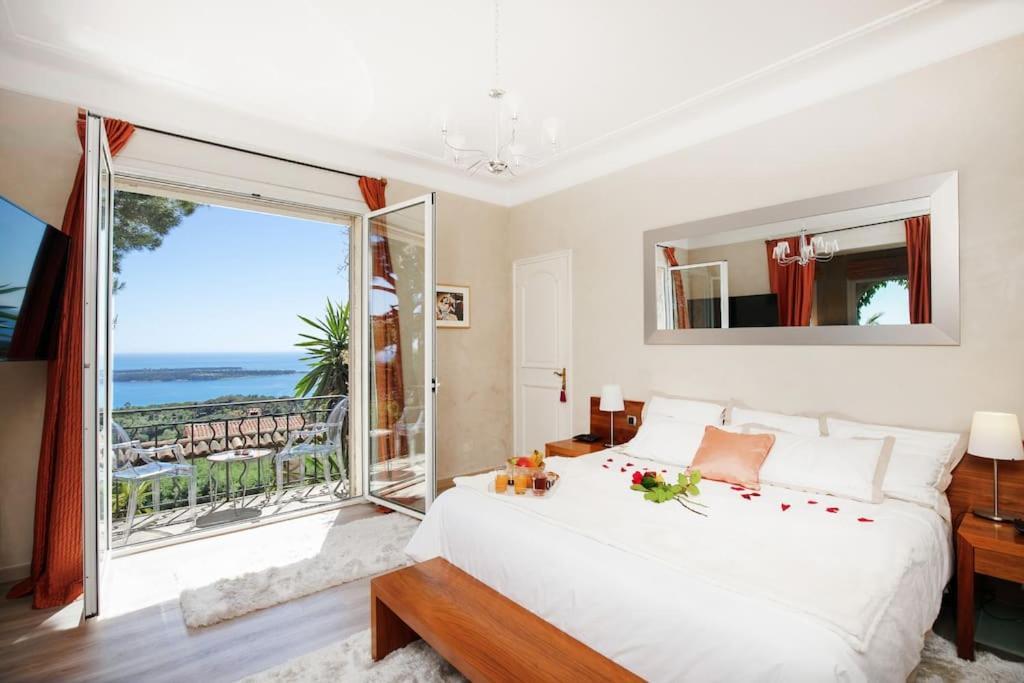 Le Castel Rose Super Cannes, Face Aux Iles De Lerins Vallauris Exterior foto